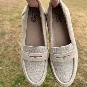 Toms Women’s loafers